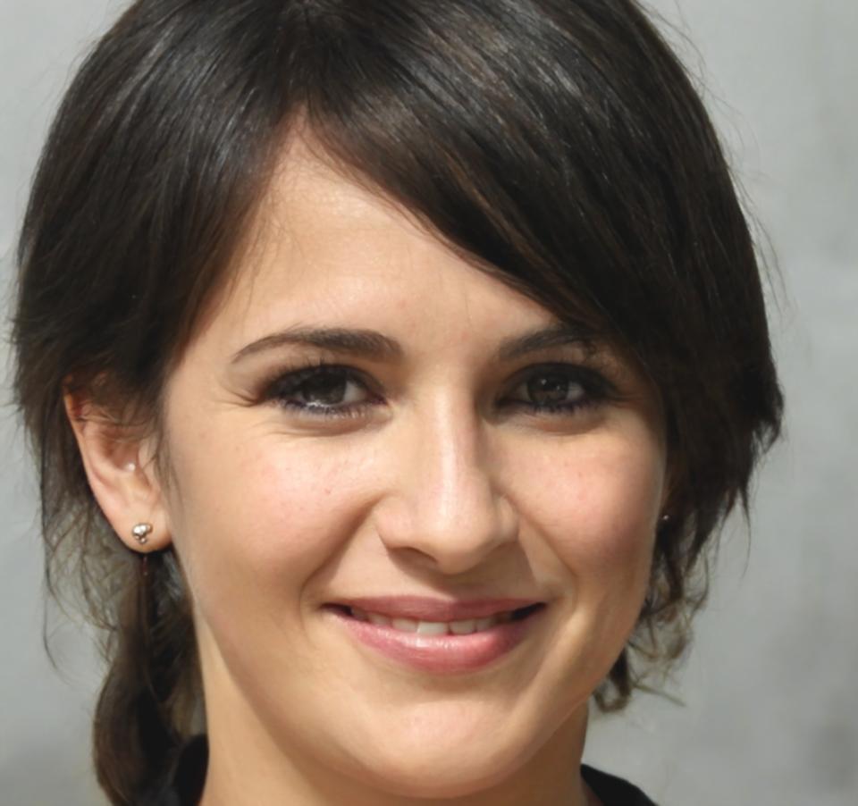 Portrait de Léonie Rousseau, dirigeante en restauration